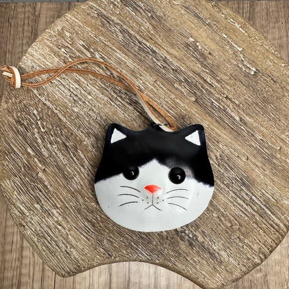 Genuine Leather Black Cat Bag Charm Leather Hand Painted Kitty Cat Purse Charm - Picture 3 of 8
